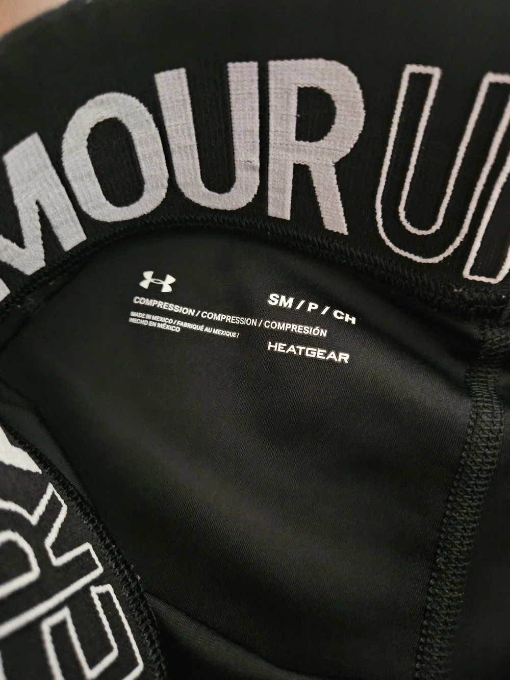 NWOTs Under Armour Women's Compression Performance Shorts - Picture 3 of 3